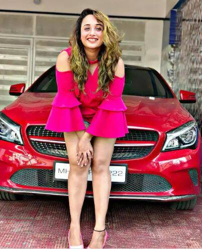 Rani Chatterjee ਨੇ ਸ਼ਾਰਟ ਡਰੈੱਸ 'ਚ ਦਿੱਤਾ ਕਾਤਲਾਨਾ ਪੋਜ਼