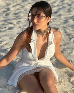 સોનાલીનો ફરી જોવા મળ્યો ગ્લેમરસ અંદાજ, જુઓ શાનદાર તસવીરો