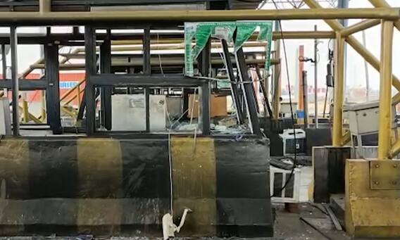 बिहार के सासाराम में उपद्रवियों ने टोल प्लाजा को किया आग के हवाले | Agnipath Scheme Protest