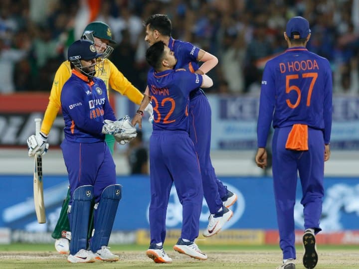 IND vs SA, 4th T20 Live: दक्षिण अफ्रीका को लगा छठा झटका, आवेश ने जेनसन को बनाया शिकार