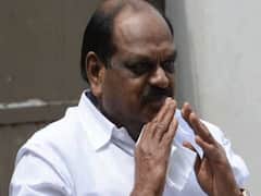 AIADMK Single Leadership: ஓபிஎஸ் ஒப்புதல் இல்லாத தீர்மானம் செல்லாது - அதிமுக வைத்திலிங்கம் பரபரப்பு பேட்டி..!
