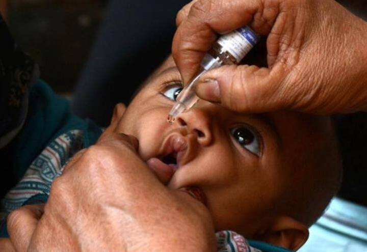 Presence of vaccine-derived polio virus detected in sewage Kolkata waters कोलकाता में नाले के पानी में मिला पोलियो वायरस, 19 जून से चलाया जाएगा विशेष टीकाकरण अभियान
