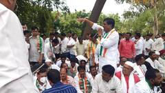 Photo Gallery: 'ये सरकार हमसे डरती है, पुलिस....'; औरंगाबादेत काँग्रेस आक्रमक