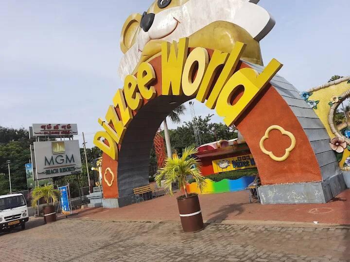 MGM IT Raid : எம்ஜிஎம் குழுமத்துக்கு சொந்தமான இடங்களில் 3-வது நாளாக தொடரும் சோதனை.. சிக்கிய ஆவணங்கள் என்ன?