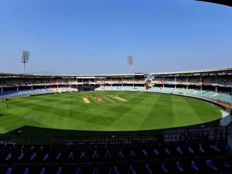 In India vs south africa 5th t20 know pitch details and weather report IND vs SA 5th T20 : अंतिम सामन्यासाठी दोन्ही संघ सज्ज; कशी असेल मैदानाची स्थिती, कसा आहे टीम इंडियाचा रेकॉर्ड ?