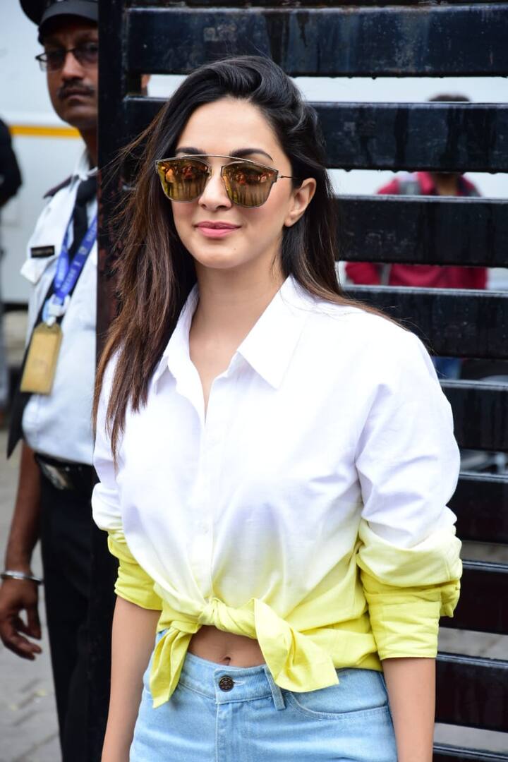 সম্প্রতি মুক্তি পেয়েছে কিয়ারার অপর ছবি 'ভুল ভুলাইয়া ২'। বক্স অফিসে দুর্দান্ত ব্যবসা করেছে এই ছবি।