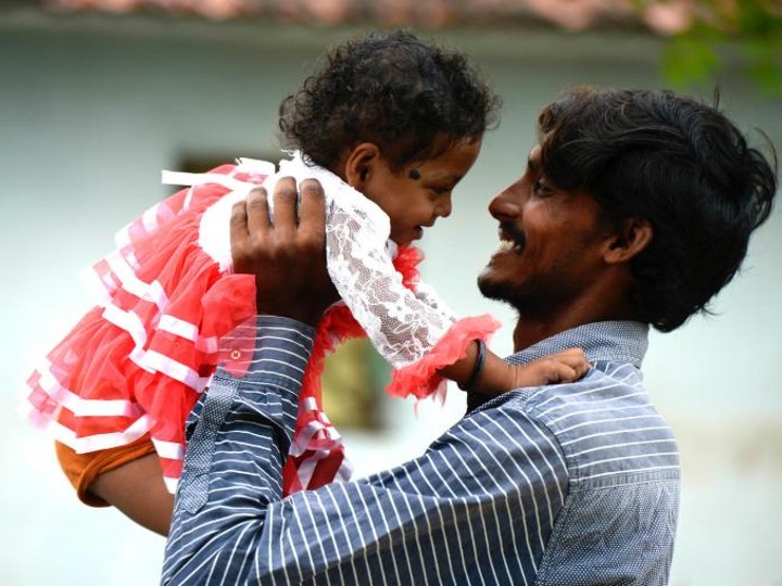 Fathers Day: அன்புள்ள அப்பாக்களுக்கான நாள்.... தந்தையர் தினத்துக்கு அடித்தளமிட்ட அமெரிக்க சிறுமி பற்றி தெரியுமா?