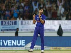 IND vs SA 4th T20: आवेश खान ने महज 18 रन देकर चटकाए 4 विकेट, पिता को डेडिकेट की कामयाबी