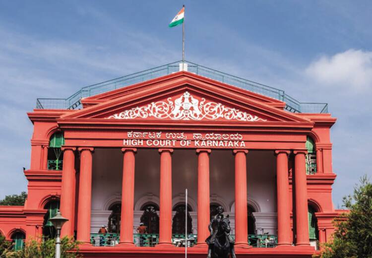 Karnataka High court bans the use of loudspeakers in the state from night 10 pm to morning 6 am Highcourt Order : `இரவு 10 மணிமுதல் காலை 6 மணிவரை ஒலிபெருக்கிகளுக்குத் தடை!’ : உயர்நீதிமன்றம் அதிரடி உத்தரவு..