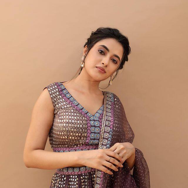இனி நான் உன்ன என் கண்ண போல பாத்துக்க போறேன் துணையா காத்த