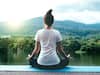 Yoga Day 2022 : स्पॉन्डिलायसिसवर मात करण्यासाठी 'ही' आसने करा; जाणून घ्या तज्ज्ञांचा सल्ला