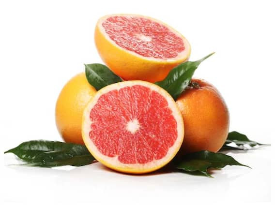 Grapefruit Benefits: इस फल के सेवन से घट सकता है वजन, जानें सेहत के लिए इनमें और कौन सी छुपी हैं खूबियां Grapefruit Benefits: इस फल के सेवन से घट सकता है वजन, जानें सेहत के लिए इनमें और कौन सी छुपी हैं खूबियां