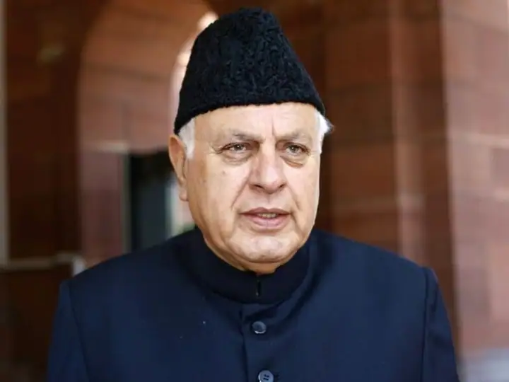 Srinagar court summoned Farooq Abdullah in JKCA Scam Case JKCA Scam Case: फारूक अब्दुल्ला को श्रीनगर की कोर्ट ने किया समन, ये है पूरा मामला