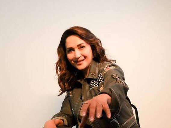 Madhuri Dixit: 'Dhadak Girl' Madhuri's adorable beauty woos netizens!