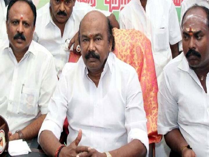 ADMK : 4 ஆண்டுகள் அதிமுக ஆட்சியை சிறப்பாக நடத்தியவருக்கு மற்றவர் தலைமையை விட்டுக்கொடுக்க வேண்டும் - ராஜன் செல்லப்பா