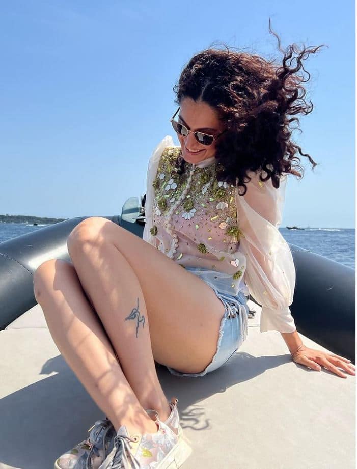 બોલિવૂડ એક્ટ્રેસ તાપસી પન્નુ એક્ટિંગમાં તો એક્સપર્ટ છે જ, પરંતુ એક્ટિંગ સિવાય કંઈક બીજું પણ છે જે તાપસીને ખૂબ જ પસંદ છે. વાસ્તવમાં, તાપસીને ફરવાનો ખૂબ જ શોખ છે. શૂટિંગ વચ્ચે થોડો સમય મળતાં જ તાપસી ફરવા ઉપડી જાય છે.