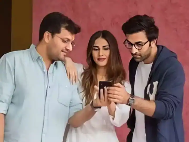 Shamshera Poster Leaked: ਰਣਬੀਰ ਕਪੂਰ ਦਾ ਜ਼ਬਰਦਸਤ ਲੁੱਕ ਹੋਇਆ ਲੀਕ, ਨਿਰਦੇਸ਼ਕ ਕਰਨ ਮਲਹੋਤਰਾ ਨੇ ਦਿੱਤਾ ਇਹ ਪ੍ਰਤੀਕਰਮ