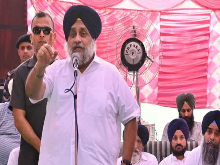 Sukhbir Badal Moosewala Style Reel on the song Paani Chado Tupka Ni Dinde ਸੁਖਬੀਰ ਬਾਦਲ ਦਾ ਮੂਸੇਵਾਲਾ ਸਟਾਈਲ: 'ਪਾਣੀ ਛੱਡੋ, ਤੁਪਕਾ ਨੀ ਦਿੰਦੇ' ਗੀਤ ਤੇ ਪਾਈ Reel