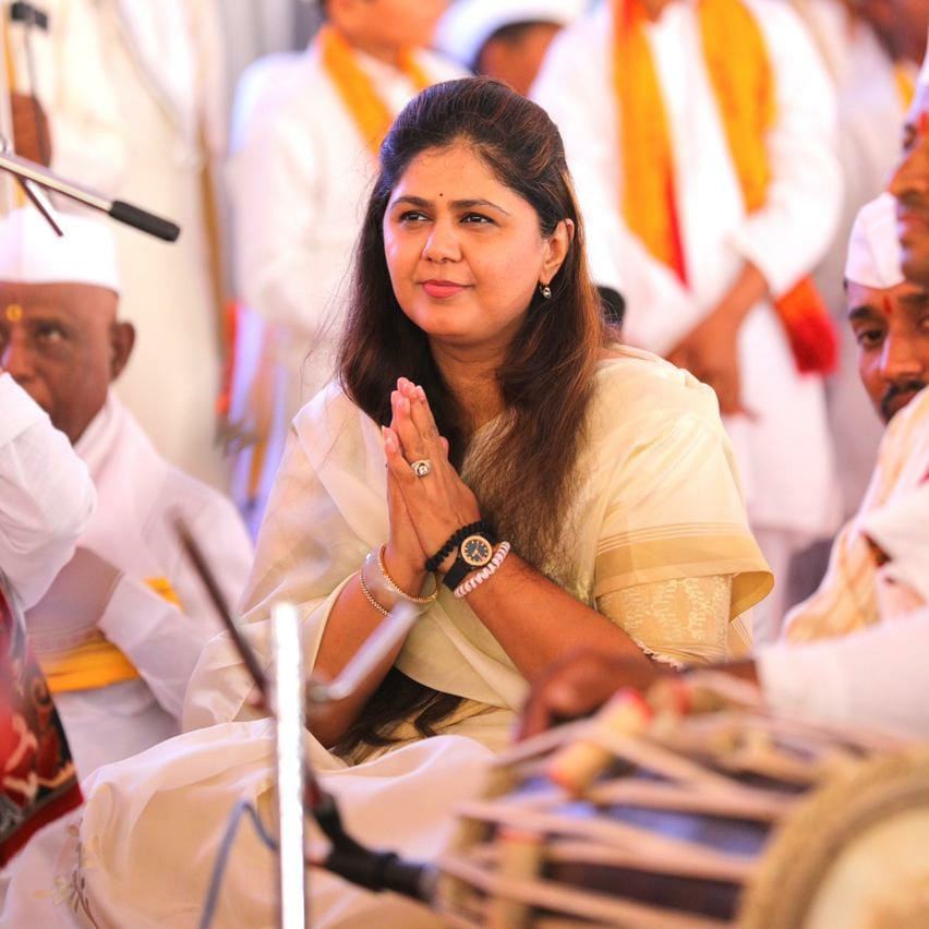 Pankaja Munde : पंकजा मुंडे मौन सोडणार, 21 जूनला कार्यकर्त्यांशी साधणार संवाद