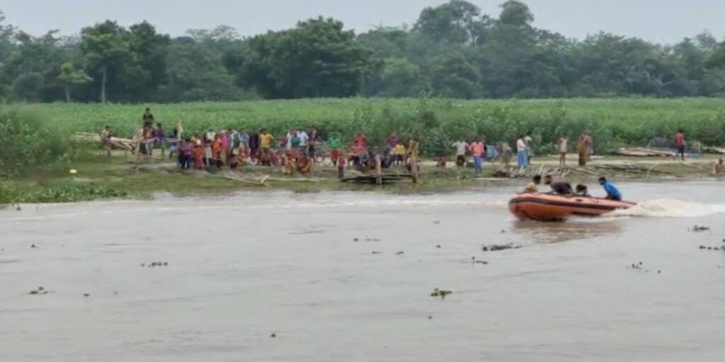 young boy died drowning in river while attending marriage ceremony in Malda Malda: বিয়েবাড়ির অনুষ্ঠানে যোগ দিতে গিয়ে নদীতে ডুবে মৃত্যু কিশোরের, পরিবারে শোকের ছায়া