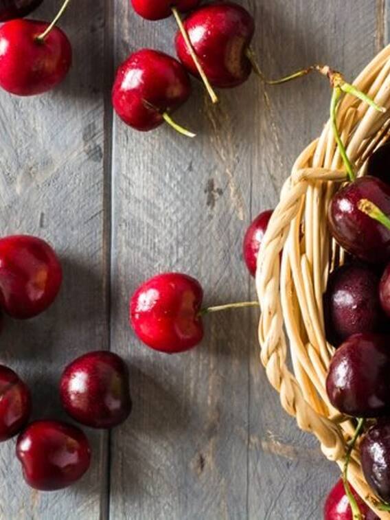 Cherry: செர்ரி பழத்தின் நன்மைகள்.... பிடிக்கலைனாலும் சாப்பிடுங்க, பலன் பெறுங்க...