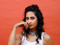 Priya Marathe : प्रिया मराठेचा मनमोहक अंदाज, नव्या फोटोत दिसतेय खास!