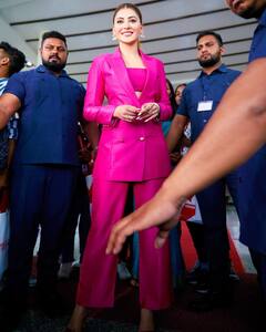 Urvashi Rautela Latest Pics: उर्वशी रौतेला ने पिंक सूट में बिखेरा जलवा, एक बार फिर लूट लिया दिल