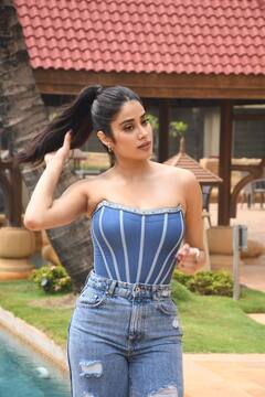 Janhvi Kapoor: জাহ্নবী কপূরের প্রথম প্রেম এই বলি তারকা, নামে রয়েছে বড় চমক