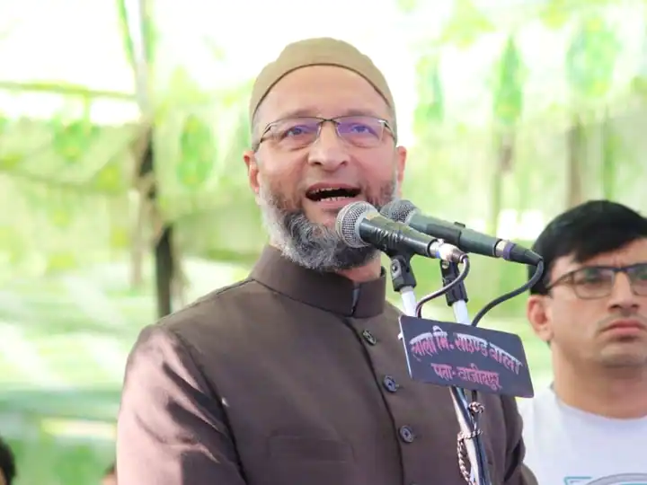 Asaddudin Owaisi targets PM modi on Agnipath Scheme Owaisi on Agnipath Scheme: 'ਪ੍ਰਧਾਨ ਮੰਤਰੀ ਨੌਜਵਾਨਾਂ ਨੂੰ ਚੌਕੀਦਾਰ ਦੀ ਨੌਕਰੀ ਦੇਣਾ ਚਾਹੁੰਦੇ ਹਨ', ਅਗਨੀਪਥ ਯੋਜਨਾ 'ਤੇ ਅਸਦੁਦੀਨ ਓਵੈਸੀ ਦਾ ਤੰਜ