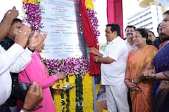 જુઓ Suratમાં બનેલા દેશના સૌથી પહેલા થ્રી લેયર ફ્લાયઓવર બ્રિજના શાનદાર Photos