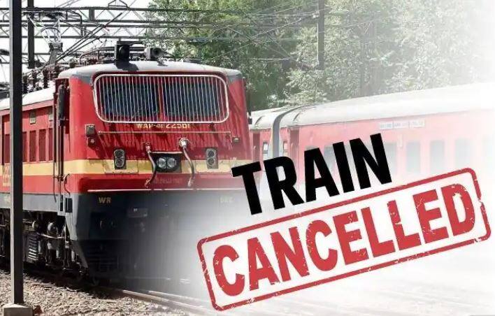 these trains canceled due to  the protest against agnipath scheme know the new update  Agnipath Scheme Protest: 'અગ્નિપથ' યોજના સામે વિરોધ પ્રદર્શનના કારણે આ ટ્રેનો થઈ રદ, જાણો અપડેટ 