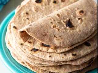 Weight Loss Diet: वेट लॉस के लिए रोटियां बनाने का सही तरीका, फॉलो करें ये टिप्स