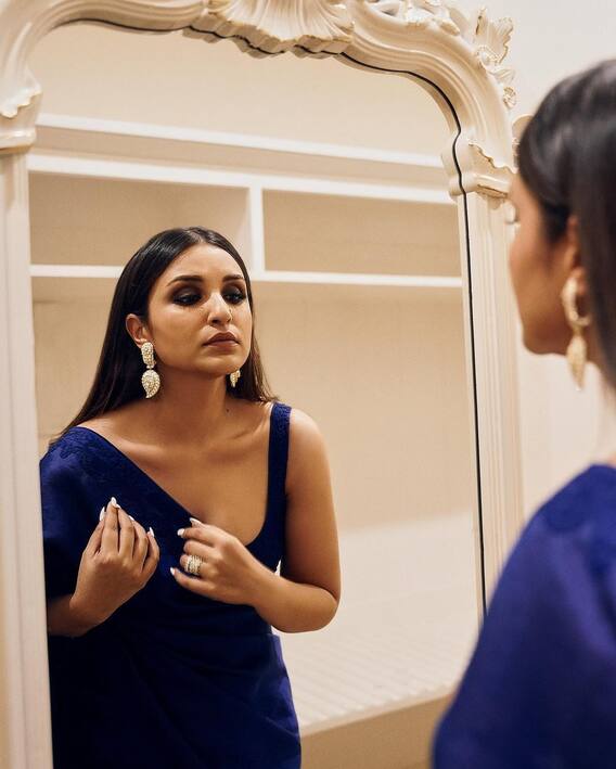 Parineeti Chopra Gracefully Dons A Royal Blue Saree - SEE PICS