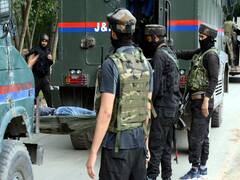 Jammu Kashmir Encounter: కాల్పులతో దద్దరిల్లిన కశ్మీర్- 24 గంటల్లో ఏడుగురు ఉగ్రవాదులు హతం