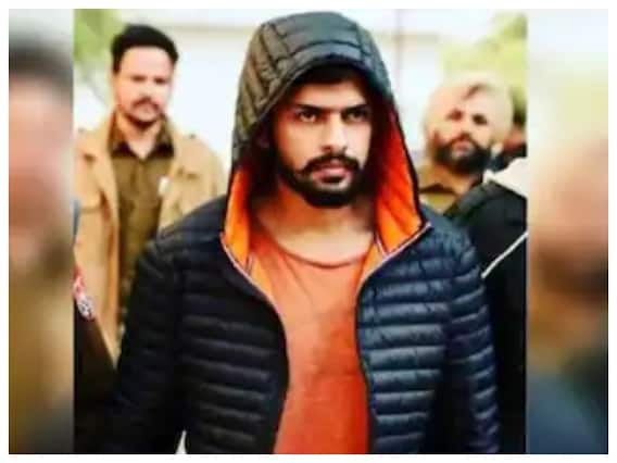 मूसेवाला मर्डर में नया खुलासा...लॉरेंस बिश्नोई ने कैसे किया तिहाड़ 'जेल से खेल' ? | सनसनी