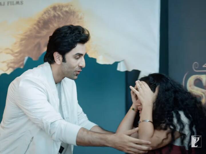 Ranbir Kapoor’s Fans Get Emotional In An Endearing Fan Meet And Greet For ‘Shamshera’