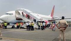 Spicejet Landing: ਕੈਪਟਨ ਮੋਨਿਕਾ ਖੰਨਾ ਤੇ ATC ਚੰਚਲਾ ਲਈ ਕੀ ਕਹੋਗੇ? ਉਨ੍ਹਾਂ ਦੀ ਹਿੰਮਤ ਨੇ ਬਚਾਈ 185 ਲੋਕਾਂ ਦੀ ਜਾਨ 