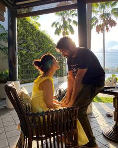 Nayanthara Honeymoon Photos:  हनीमून मनाने थाईलैंड पहुंचीं नयनतारा, पति ने शेयर कीं रोमांटिक फोटोज़