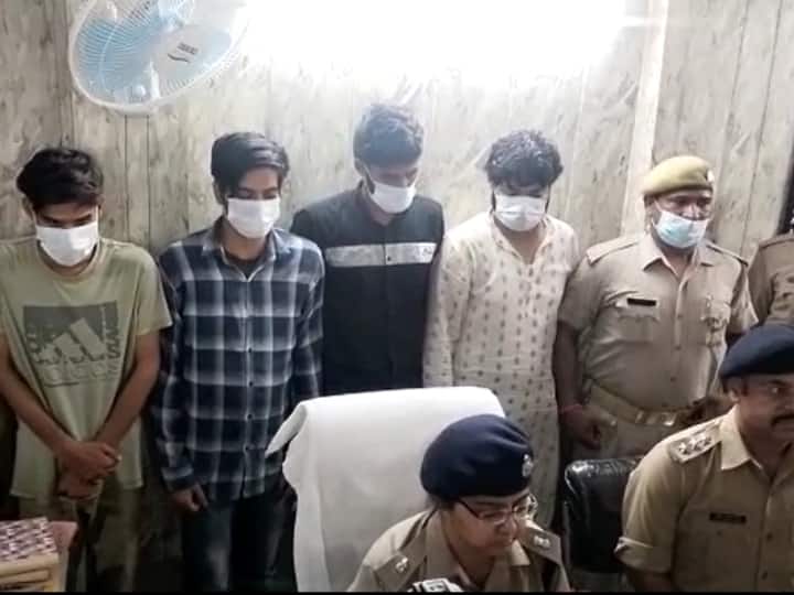 UP News Ghaziabad Obscene videos were made through app luring cheap loans ANN Ghaziabad News: सस्ते लोन का लालच देकर ऐप के जरिए बनाते थे अश्लील वीडियो, पुलिस ने चार आरोपियों को दबोचा