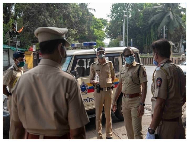 Mumbai Police obtained many Vehicles under Nirbhaya funds over 350 two Wheelers lying unused ANN Mumbai: महिलाओं की सुरक्षा को लेकर पुलिस के लिए खरीदी गईं थी गाड़ियां, धूल फांक रहे 350 दोपहिया वाहन