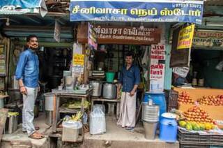 70 ஆண்டுகளாக திருச்சி மக்களின் நீங்கா இடம்பிடித்த சீனிவாசா நெய் ஸ்டோர்.. இதுதான் காரணமாம்