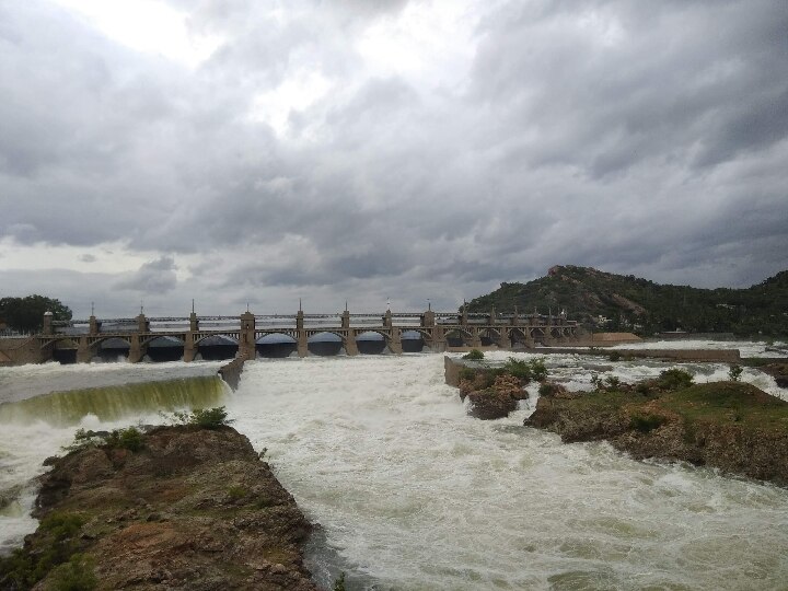 டெல்டா பாசனத்திற்கு மேட்டூர் அணை நீர் திறப்பு; 12,000 அடியாக குறைந்தது