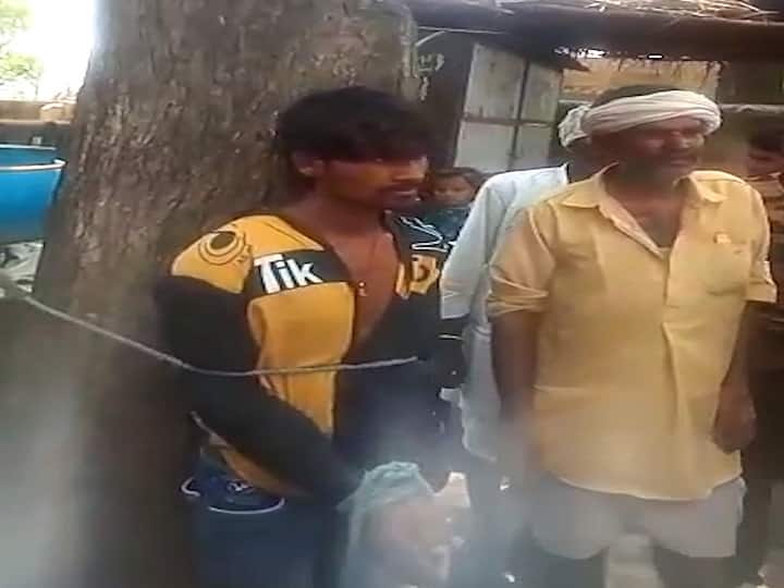 Ajmer Crime News people beats molester in Mehru Kalan Village in ajmer in rajasthan ann Ajmer Crime News: अजमेर में महिला से छेड़खानी के बाद फरार हो गया था मनचला, एक हफ्ते बाद दिखा तो लोगों ने बांधकर पीटा