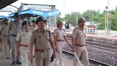 In Pics: 'अग्निपथ' के विरोध में भारत बंद का आह्वान, बढ़ाई गई दुर्ग में सभी स्टेशनों की सुरक्षा, देखें तस्वीरें