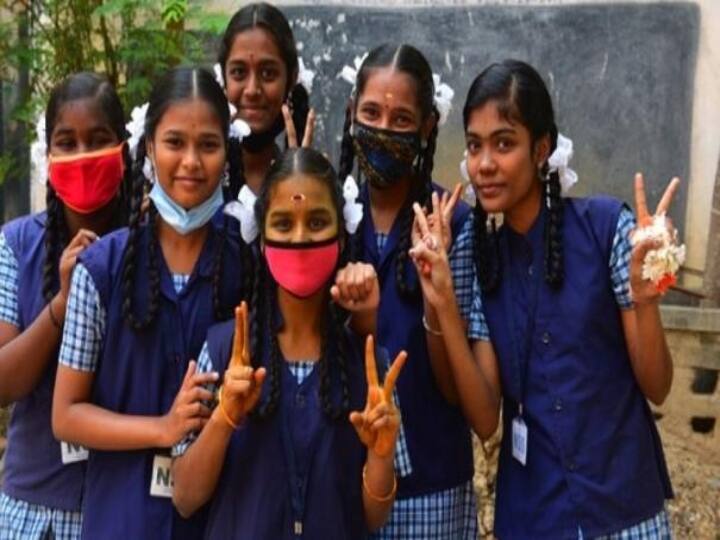 Tamil Nadu 10th Public Exam Result 2022 Boys vs Girls Pass Percentage Subject wise Pass Percentage TN 10th Result 2022: 10ம் வகுப்பில் ஆதிக்கம் செலுத்தியது மாணவர்களா..? மாணவிகளா..? எந்தெந்த பாடத்தில் எத்தனை சதவீதம் பேர் 