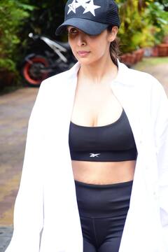 Malaika Arora photos: झुकी नजरें, मायूस चेहरा, जिम सेशन के बाद सामने आईं मलाइका अरोड़ा की ऐसी तस्वीरें