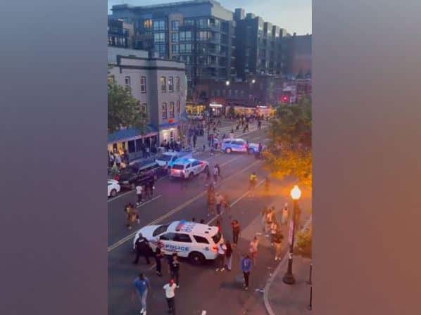 America Firing: अमेरिका की राजधानी वाशिंगटन में गोलीबारी, एक पुलिस अधिकारी समेत कई लोग घायल