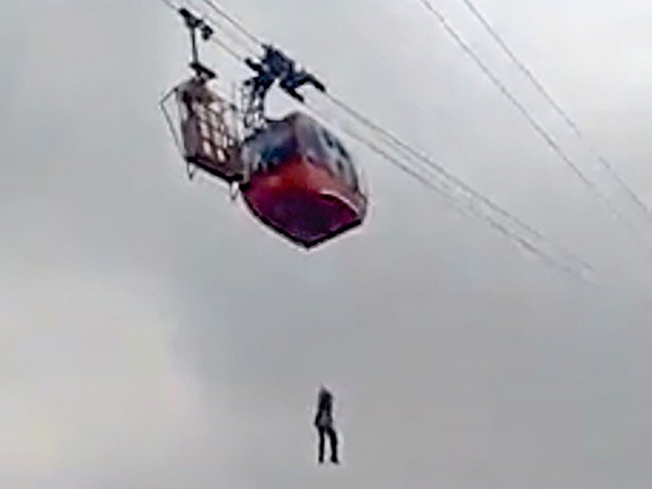 Himachal Cable Car Mishap: 11 Tourists Stuck Mid-Air After Technical Glitch In  Parwanoo Rescued