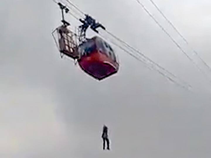 Himachal Cable Car Mishap: 11 Tourists Stuck Mid-Air After Technical Glitch In Parwanoo Rescued Himachal Cable Car Mishap: 11 Tourists Stuck Mid-Air After Technical Glitch In Parwanoo Rescued