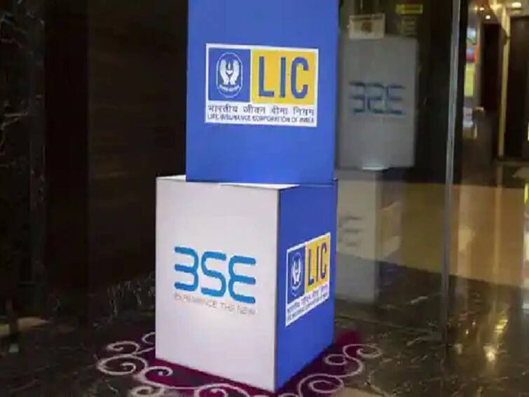 LIC share Price news JP Morgan says market mispricing LIC sees 29 percent upside in stock LIC शेअर गुंतवणूकदारांसाठी महत्त्वाची बातमी; परदेशी ब्रोकरेज हाऊसने दिला 'हा' सल्ला